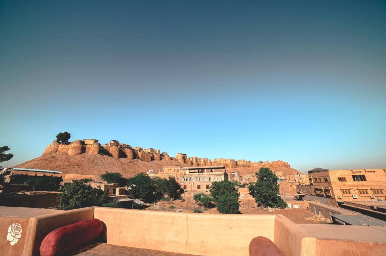 Hotel Ozaki Heritage Jaisalmer Exteriör bild