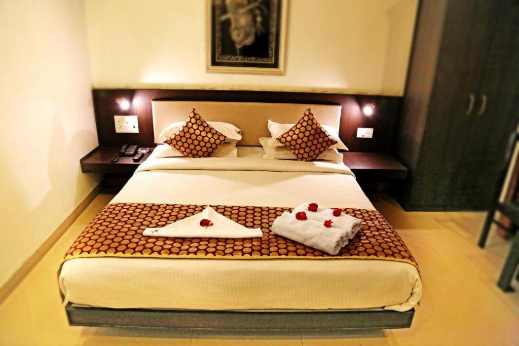 Hotel Ozaki Heritage Jaisalmer Exteriör bild